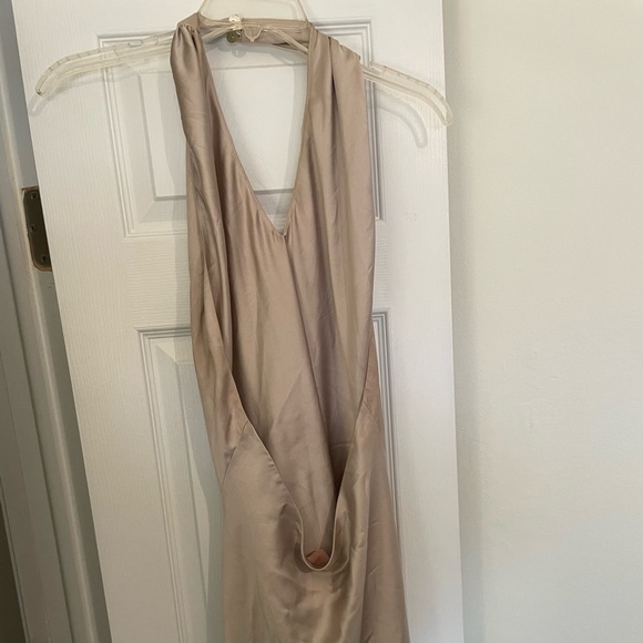 Show me your MuMu dress Jasmine Halter Midi Dress show me the ring luxe satin - Picture 3 of 5